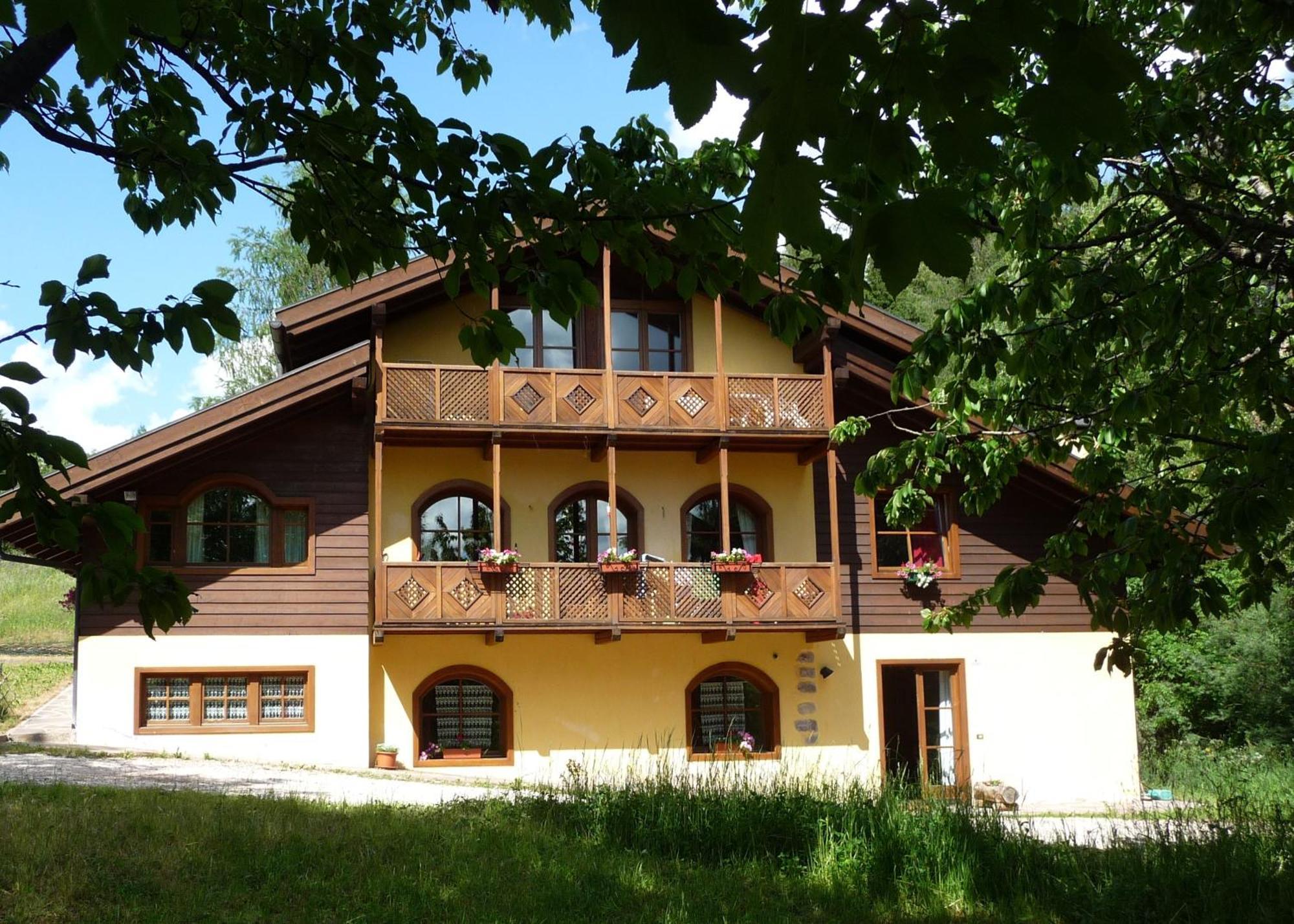Casa Del Cirmolo - Apartments For Rent Кавалезе Екстериор снимка